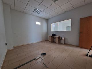 Oficina en alquiler en Elda