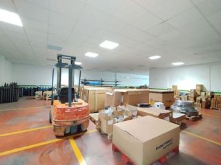Nave industrial en alquiler en Tomelloso