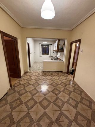 Piso en alquiler en Natahoyo en Gijón