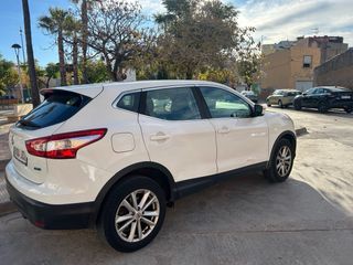 Nissan Qashqai 2015