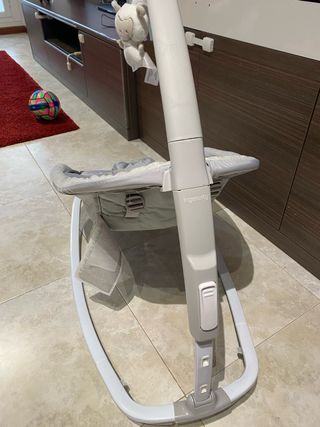 Hamaca para bebé musical