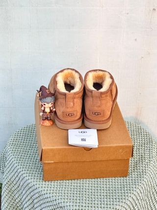 Botas UGG Classic Ultra Mini Marrones