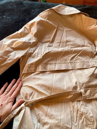 Gabardina Trench Bershka Beige