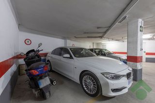 Garaje en venta en Barrio de Zaidín en Granada