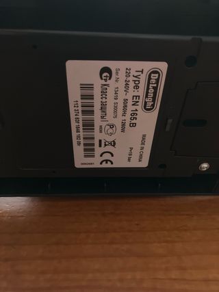 Cafetera Nespresso DeLonghi Citiz Negra