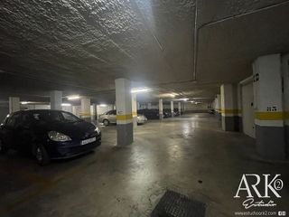 Garaje en venta en Centro en Gandia