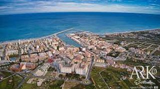 Garaje en venta en Centro en Gandia