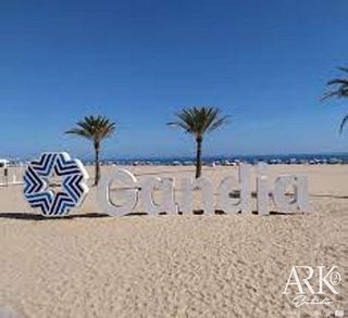 Garaje en venta en Centro en Gandia