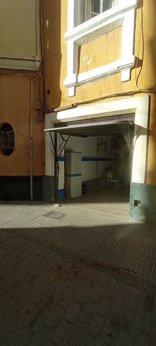 Garaje en venta en Centro Histórico - Plaza España en Cádiz