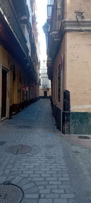 Garaje en venta en Centro Histórico - Plaza España en Cádiz