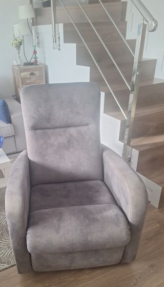 Due poltrone relax elettriche grigie in vendita