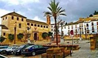 Piso en venta en San Pedro de Alcántara pueblo en Marbella