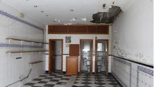 Local comercial en venta en Lora del Río