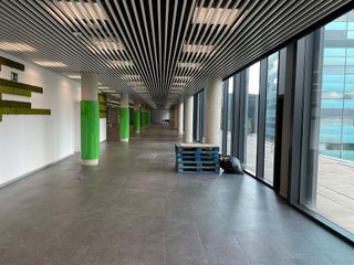 Oficina en alquiler en Bellvitge en Hospitalet de Llobregat, L´