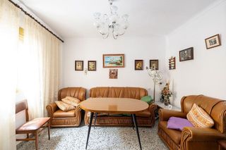 Chalet en venta en Illora