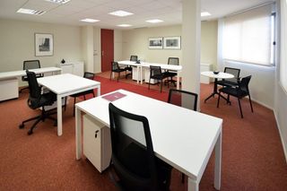 Oficina en alquiler en Triana Este en Sevilla