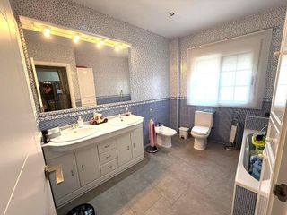 Chalet en venta en Algaba (La)