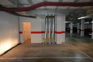 Garaje en alquiler en Tablada en Sevilla