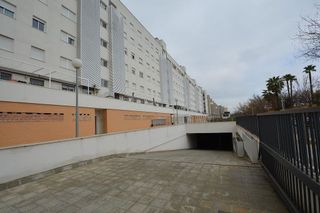 Garaje en alquiler en Tablada en Sevilla