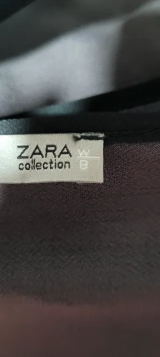 Camiseta Zara manga larga con detalles peludos