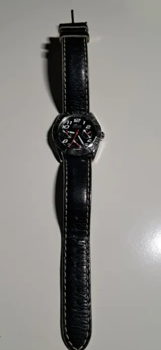 Reloj Lotus Multifunción Negro y Plateado