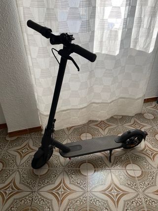 Patinete Xiaomi Esencial+casco