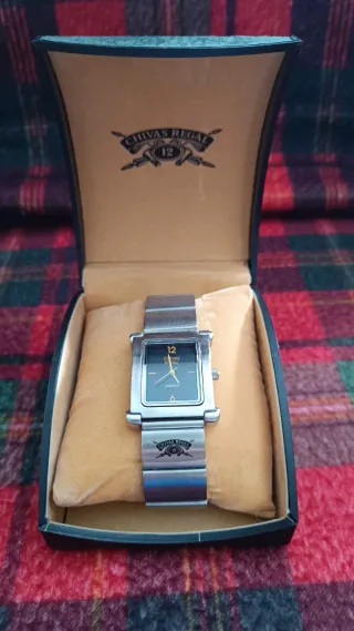 Reloj Chivas Regal Cuarzo Caja y Correa Plata