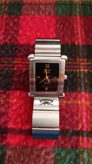 Reloj Chivas Regal Cuarzo Caja y Correa Plata