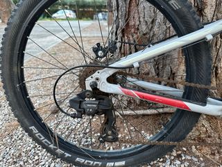 Bicicleta Scott Scale 24 Niño