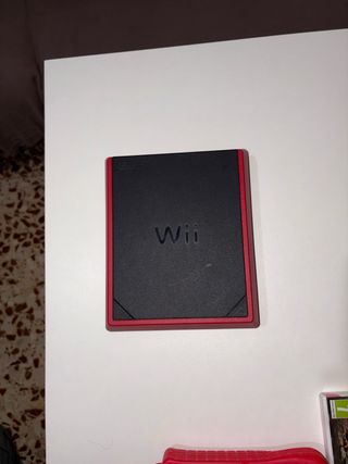 Consola Wii Roja + 8 Juegos