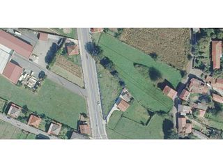 Terreno en venta en Lalín