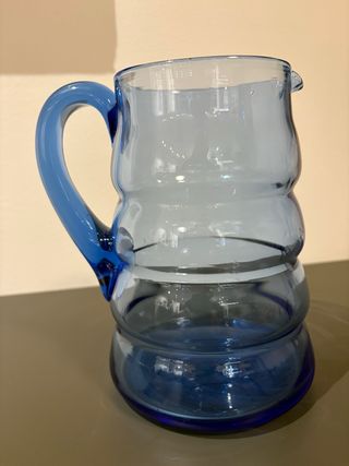 Bella y antigua Jarra de cristal estilo arteco