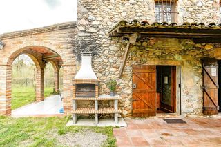 Masía en venta en Anglès