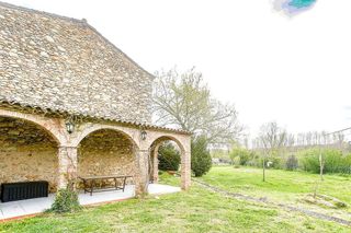 Masía en venta en Anglès