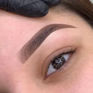 Cejas Henna Perfectas