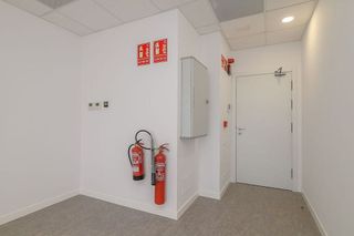 Oficina en alquiler en Sant Just Desvern