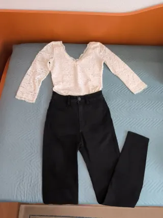 Conjunto Camiseta Mujer Encaje Blanca y Pantalón N