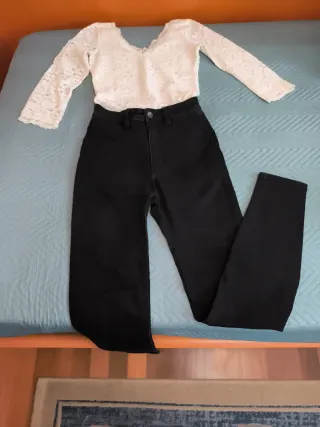 Conjunto Camiseta Mujer Encaje Blanca y Pantalón N