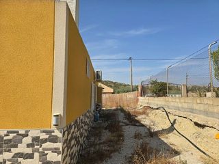 Chalet en venta en Rebolledo en Alicante