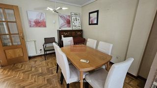 Casa adosada en venta en Villares de la Reina