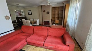 Casa adosada en venta en Villares de la Reina