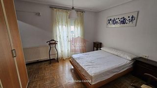 Casa adosada en venta en Villares de la Reina