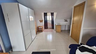 Casa adosada en venta en Villares de la Reina