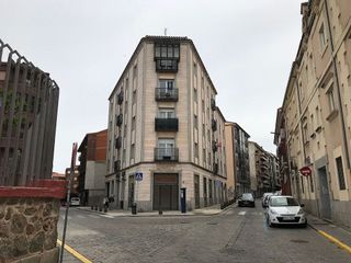 Local comercial en alquiler en Centro en Ávila
