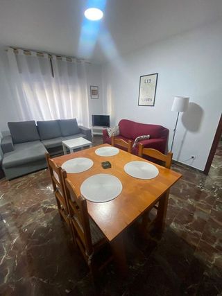 Piso en alquiler en Centro - Sagrario en Granada