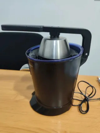 Exprimidor Taurus Brazo 600W