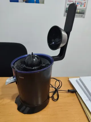 Exprimidor Taurus Brazo 600W