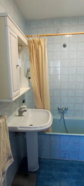 Adosado en Turis ( Valencia) de 200 metros.