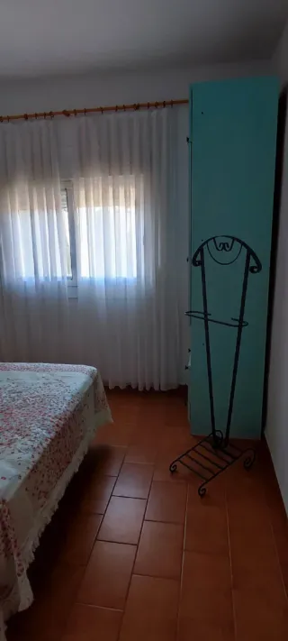 Adosado en Turis ( Valencia) de 200 metros.