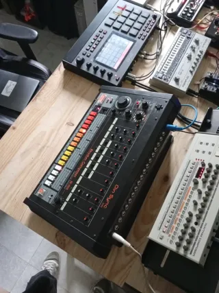 Roland TR-808 Rhythm Composer Din Sync